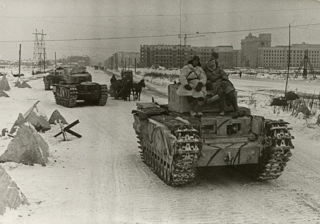 Танки «Черчилль» в блокадном Ленинграде
