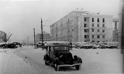 Баррикада на проспекте Стачек. 14 февраля 1944 г.