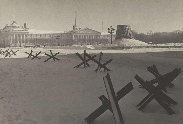 . .     . 1943 .