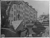 . .      . 13  1942 .
