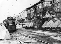   3     . 1942 .